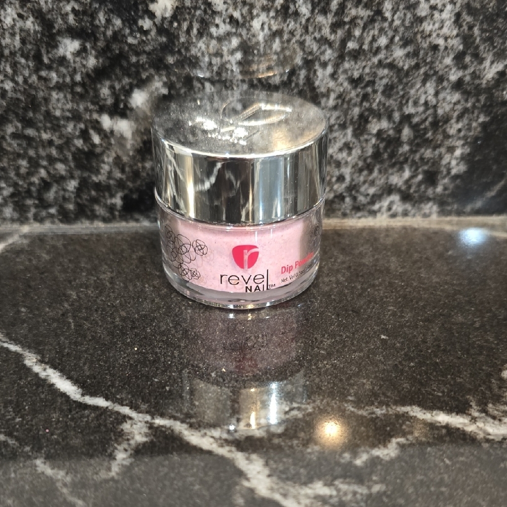 Advent Calendar 2024-18 Revel Nail Dip Powder